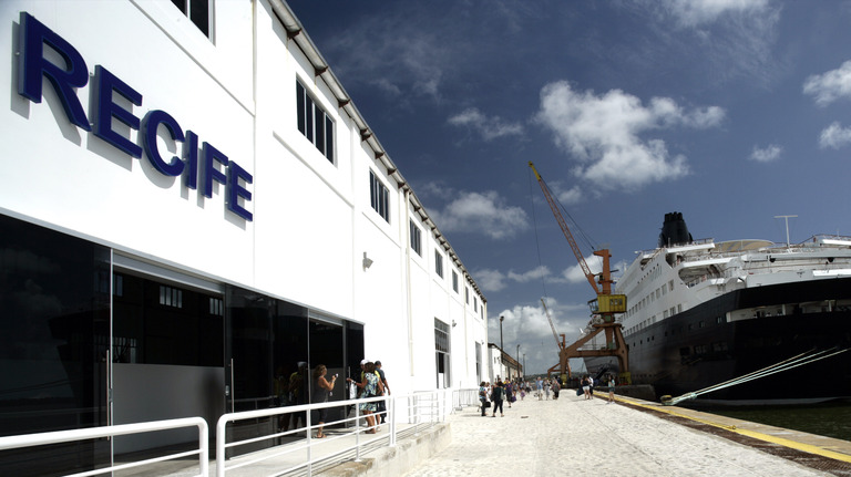 Com investimentos de R$ 2,3 milhões e prazo de 25 anos de concessão, leilão de terminais como o de passageiros do Porto do Recife fortalecerá circuito de cruzeiros nordestinos, reforçando o turismo na região. Foto: Antaq/Divulgação