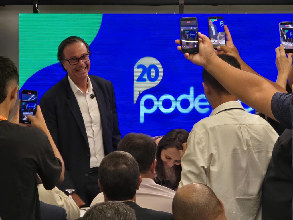 O ex-ministro Gilson Machado Neto assinou a ficha de filiação do POdemos e afirmou que fará campanha para Flávio Bolsonaro a presidente Foto: Márcio Didier