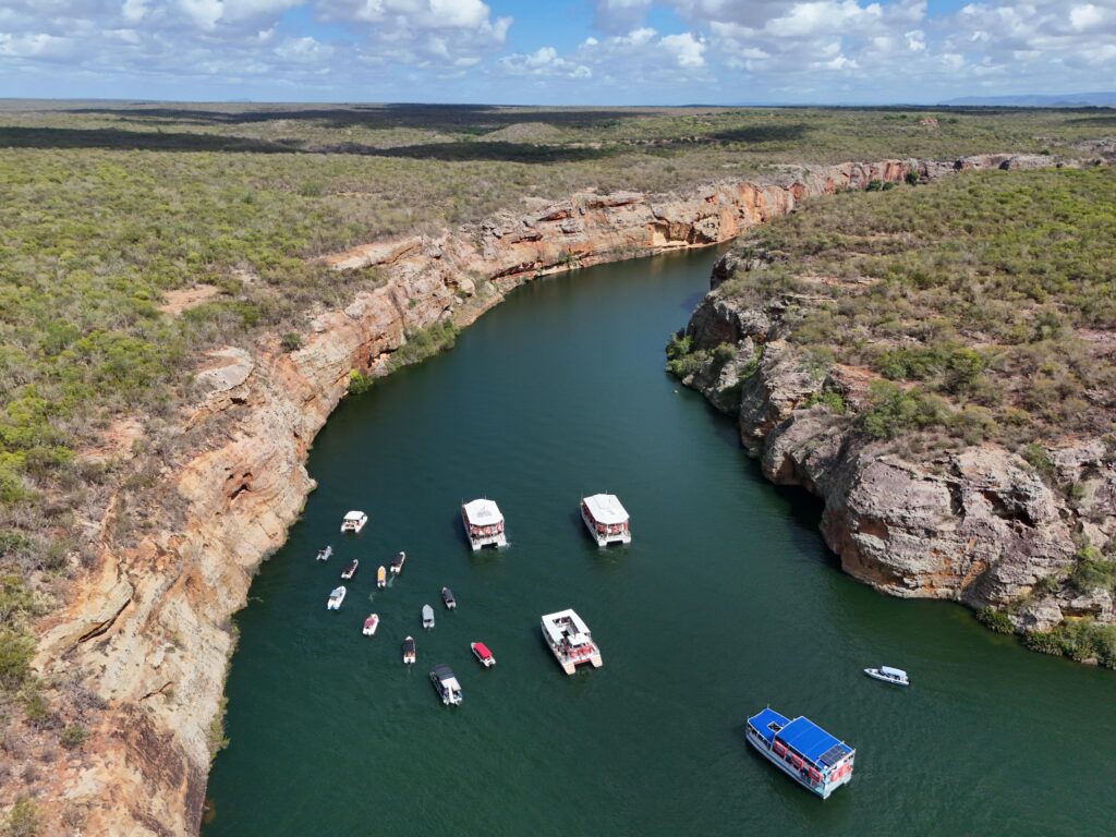 Olho D'Água do Casado, em Alagoas, aposta no turismo e em reforçar imagem de portal aos cânions do São Francisco