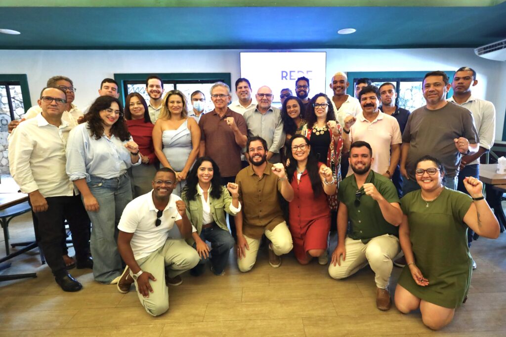 Reitor da UFPE, Alfredo Gomes foi lançado pré-candidato ao Governo, em chapa que conta também com o nome de Paulo Rubem para a disputa do Senado Foto: Lucas Emanuel/Divulgação