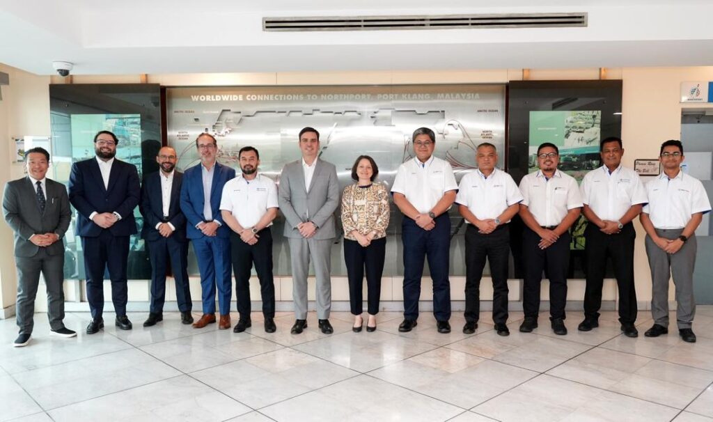Malásia Assinatura de Memorando de Entendimento entre Suape e Northport