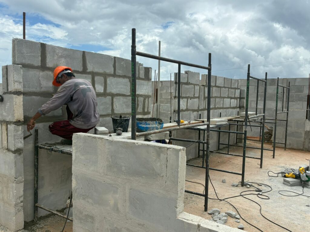Construção utilizando materiais da Isobloco