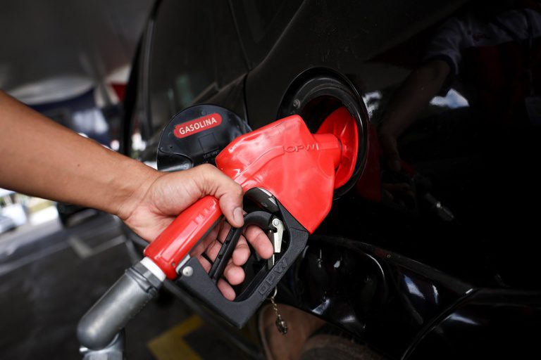 postos de gasolina álcool combustíveis Cade crise Oriente Médio
