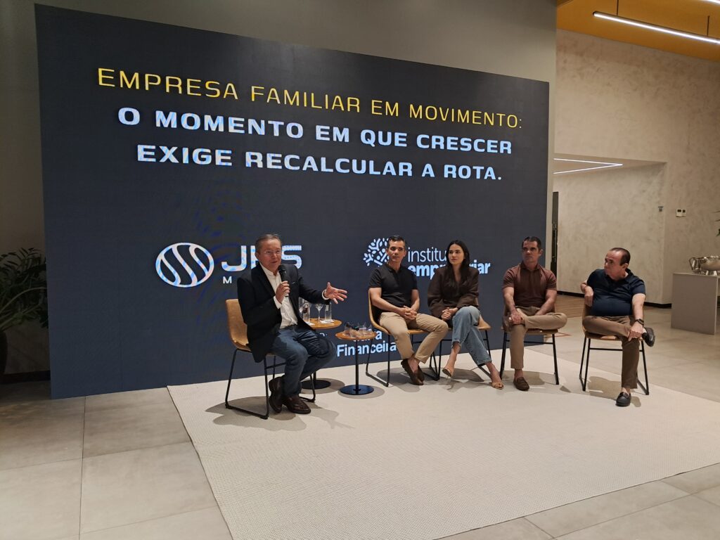 Cícero Rocha e a família JBS Galvão