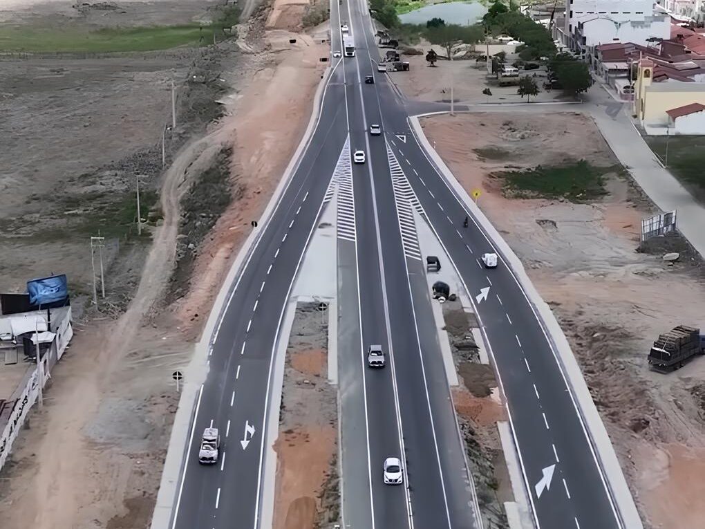 Polo de Confecções ganha BR-104 duplicada entre Taquaritinga e Caruaru