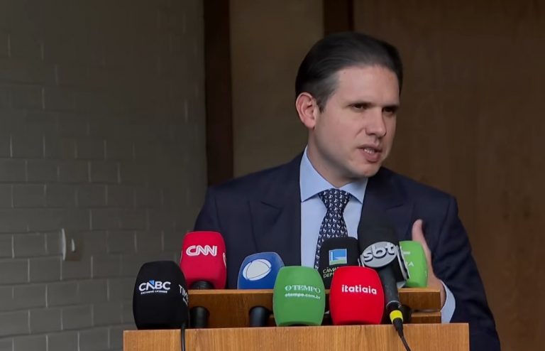 presidente da Câmara dos Deputados, Hugo Motta (Republicanos-PB) fim da escala 6x1