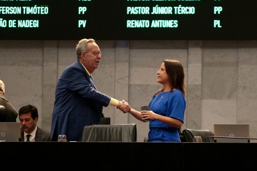 Acordo entre Álvaro Porto e Raquel Lyra garante votação de ajuste na LOA na quinta (23)