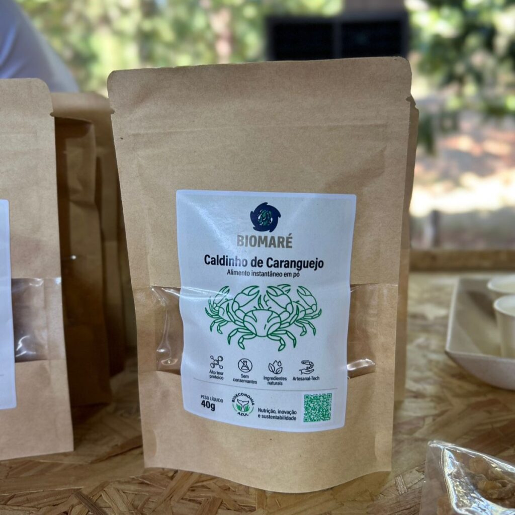 Caldinho instantâneo de caranguejo é novo lançamento da Biomaré Nutrição, que tem no seu portfólio produtos como caldinho instantâneo de camarão, snack de camarão e cookie de spirulina. Foto: Divulgação