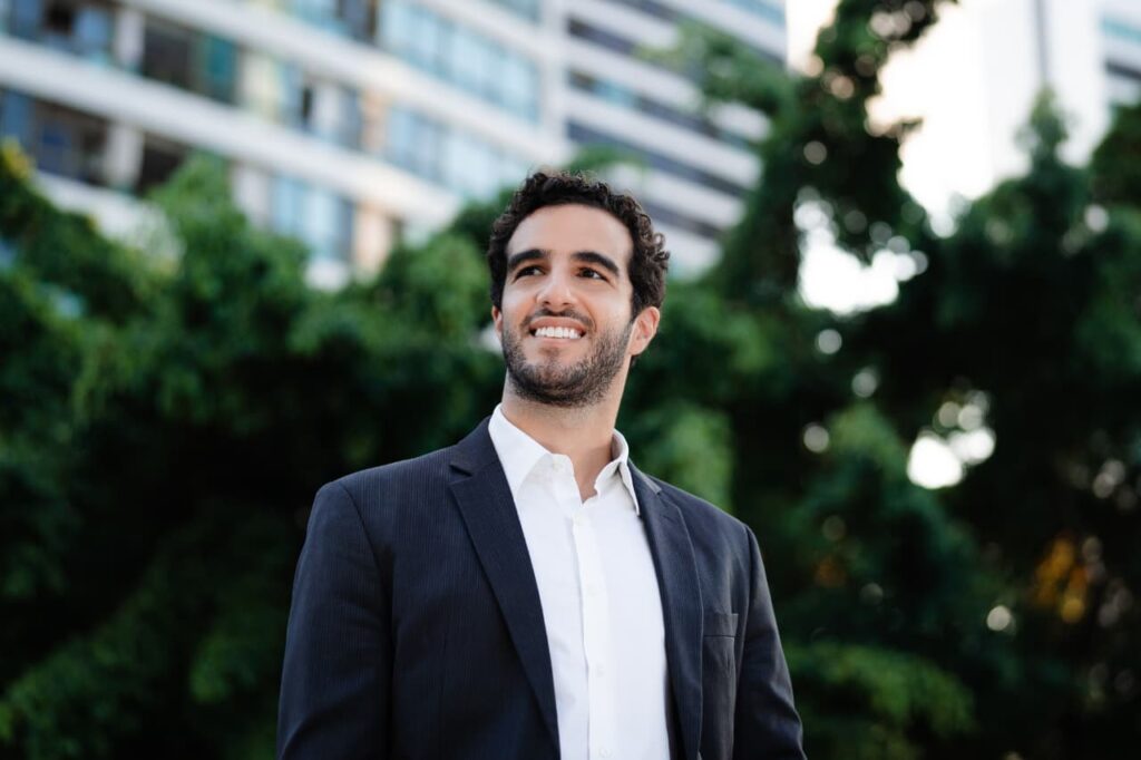 Advogado Rodrigo Abreu familias consumo NE
