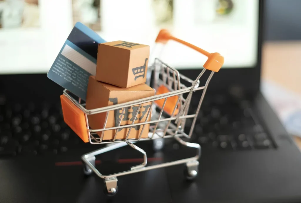 Taxa das blusinhas: imposto sobre compras até US$ 50 é zerado por MP