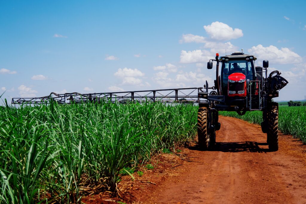 Nordeste - Pulverizador Massey Ferguson