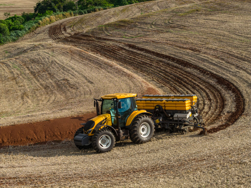 Nordeste Valtra A5