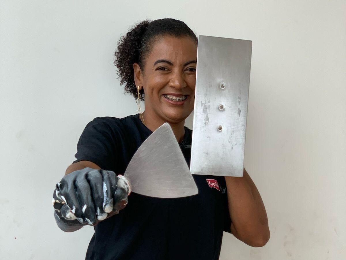 Adriana Nacimento pintora embaixadora Iquine construção civil Foto: Divulgação