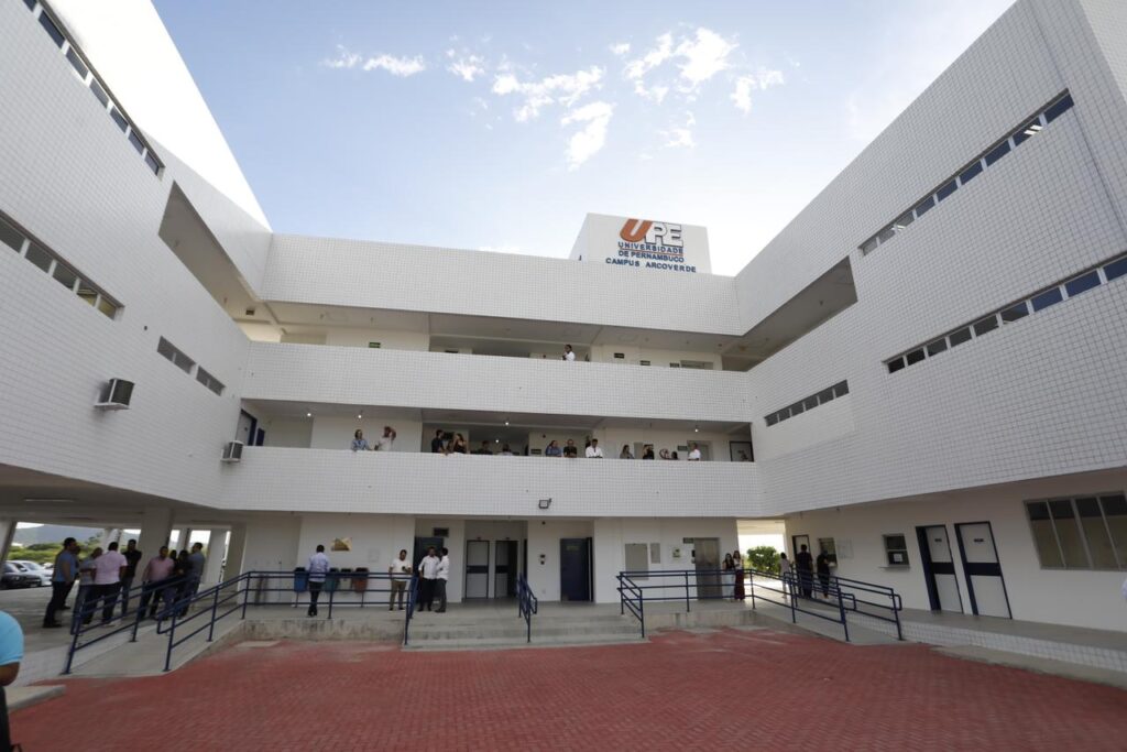 UPE ensino superior Caruaru - Foto: Hesíodo Góes/Secom