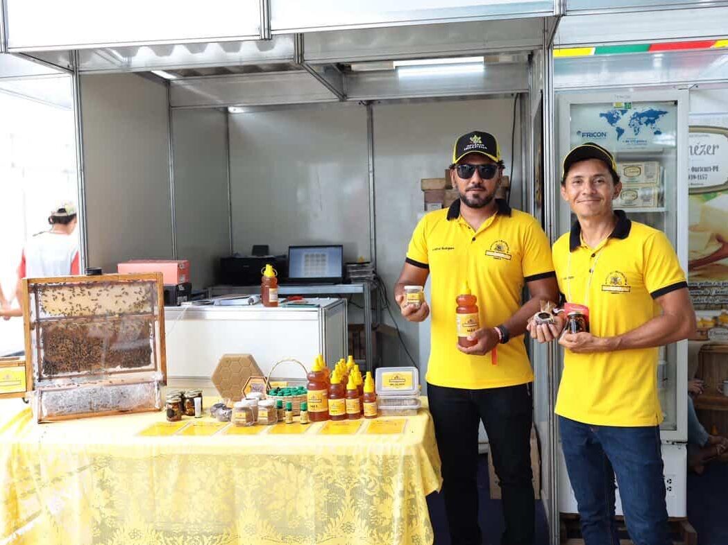 Produtores de mel no Araraipe 