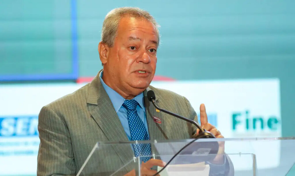 Presidente da Confederação Nacional da Indústria (CNI), Ricardo Alban