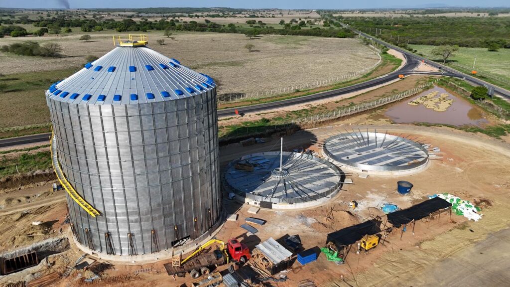 O Terminal Logístico de Iguatu, no Centro-Sul do Ceará, está com cerca de 85% das obras executadas e previsão de início de operação entre agosto e setembro - Foto: Divulgação
