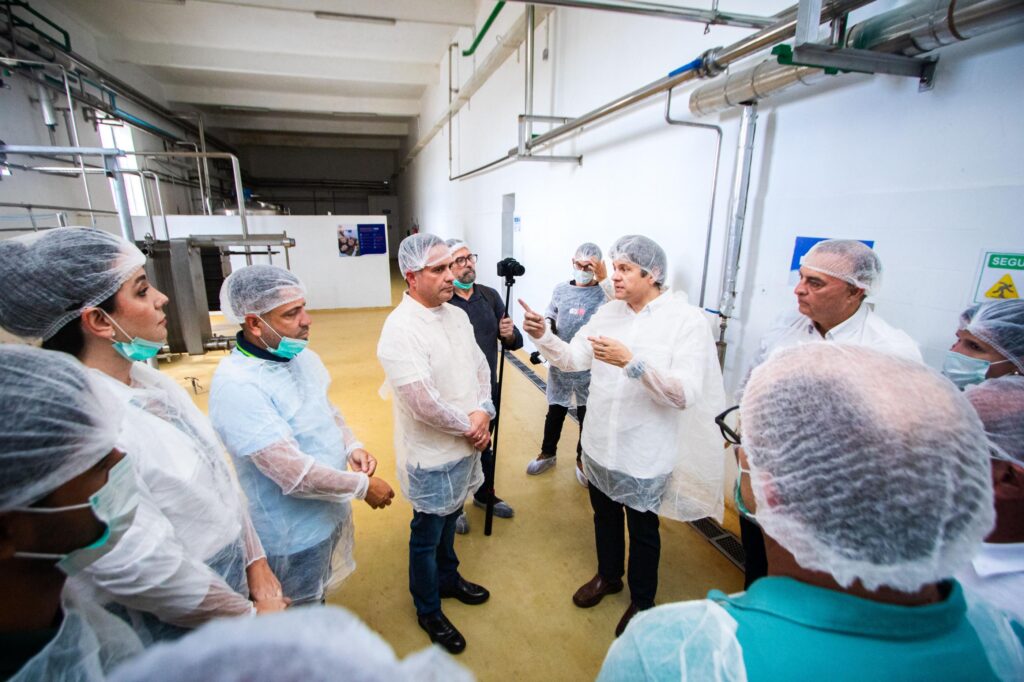 Visita governador Paulo Dantas à fábrica da Alvoar em Batalha
