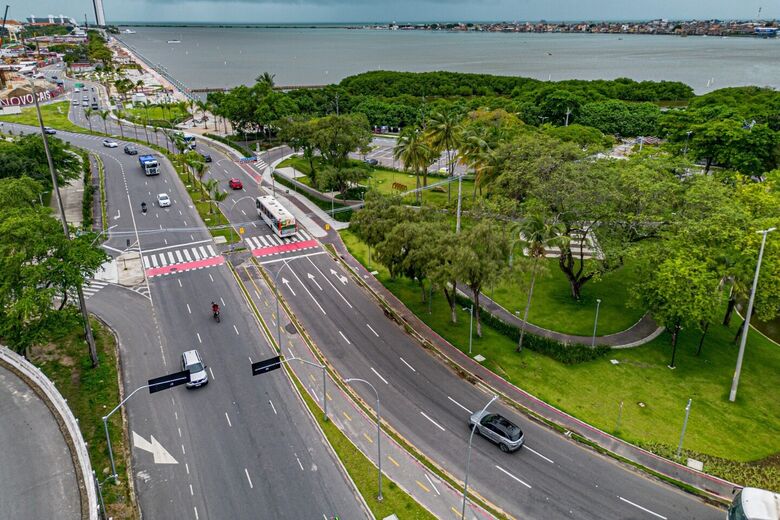 Consórcio Novo Recife entrega primeira etapa do Parque da Orla, no Cais José Estelita