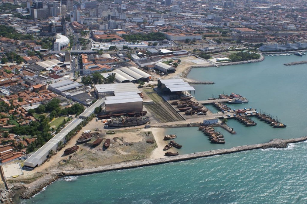 Sede da Inace, na Praia de Iracema, em Fortaleza: estaleiro fundado em 1968 já entregou quase 900 embarcações | Foto: Divulgação/Inace