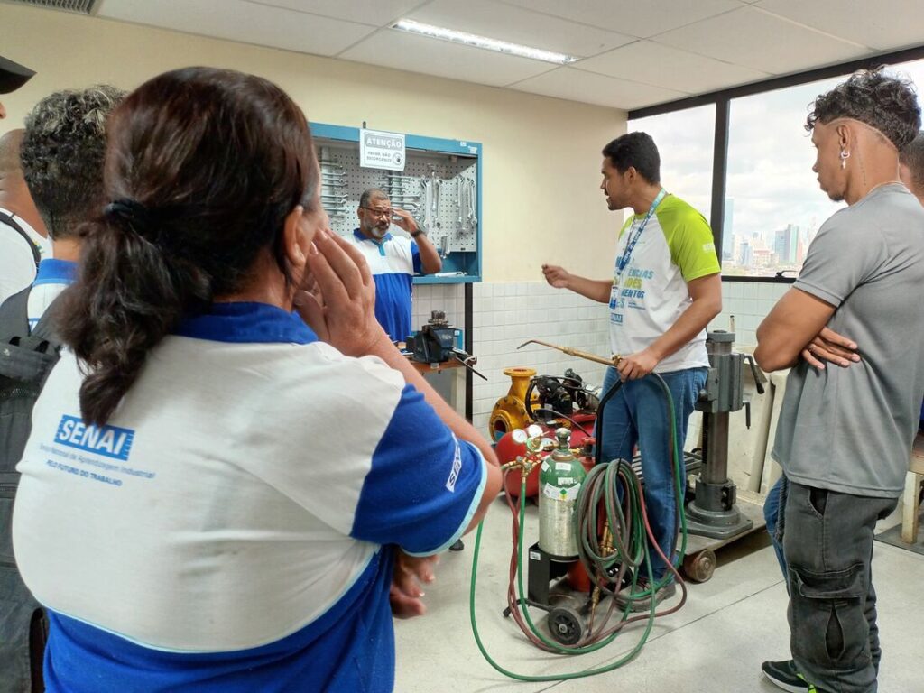 Nove modalidades de curso serão oferecidas pelo Senai voltadas para o aperfeiçoamento e qualificação. Foto: Sistema Fiepe/Divulgação