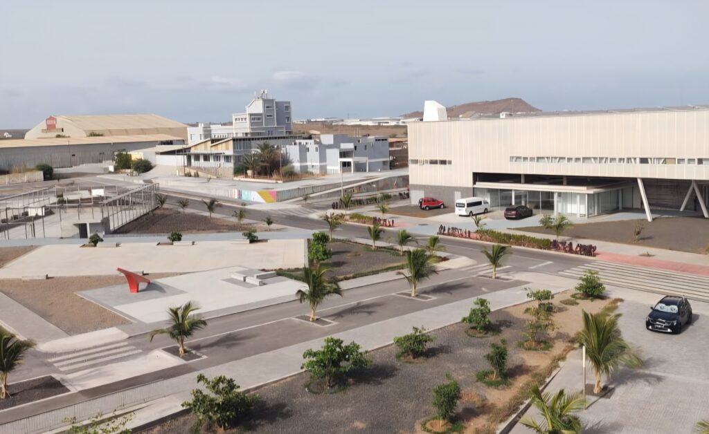 Parktech, Parque Tecnológico localizado na cidade da Praia, capital de Cabo Verde